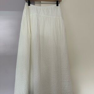 Uniqlo Ivory Textured A-Line Maxi Skirt